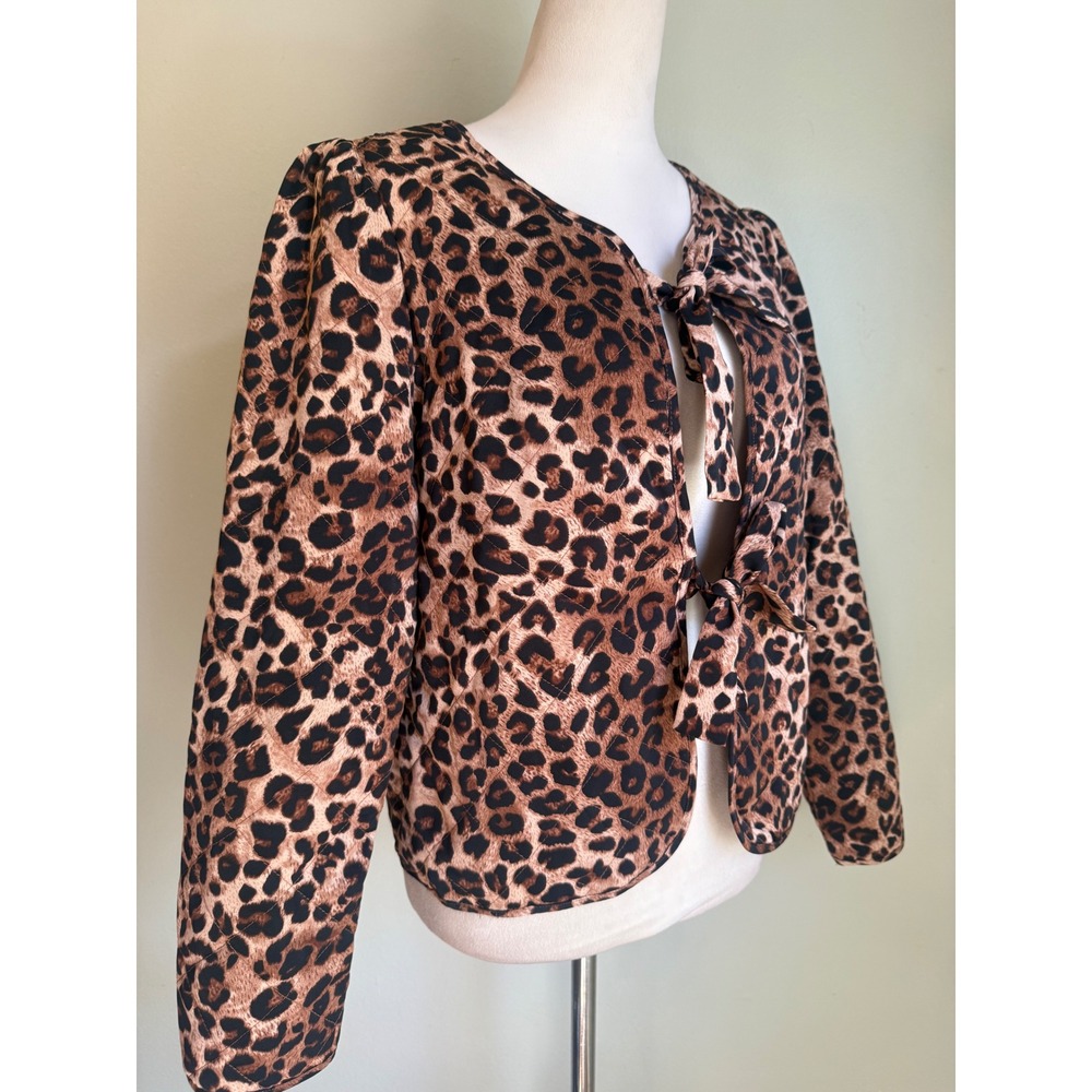 Y2K Boutique Leopard Quilted Bow Tie Jacket Small NWT boho whimsi dainty animal